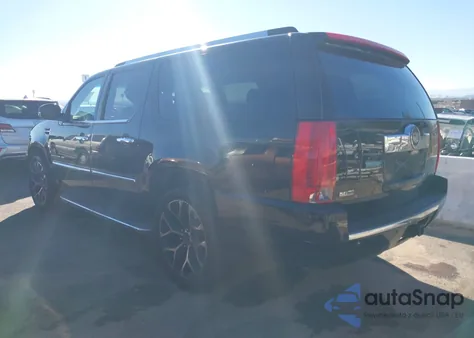 2010 Cadillac Escalade Esv Luxury from USA, damaged, VIN 1GYUCHEF0AR178387